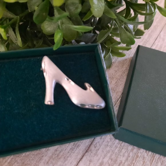 Vintage Silver High Heel Shoe Cufflink - New in box! - Picture 8 of 8